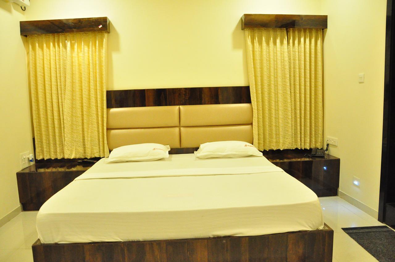 Hotel Pai Residency Hospet Exterior foto